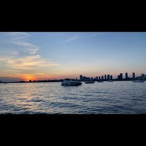 Meet your Posher, Sandy